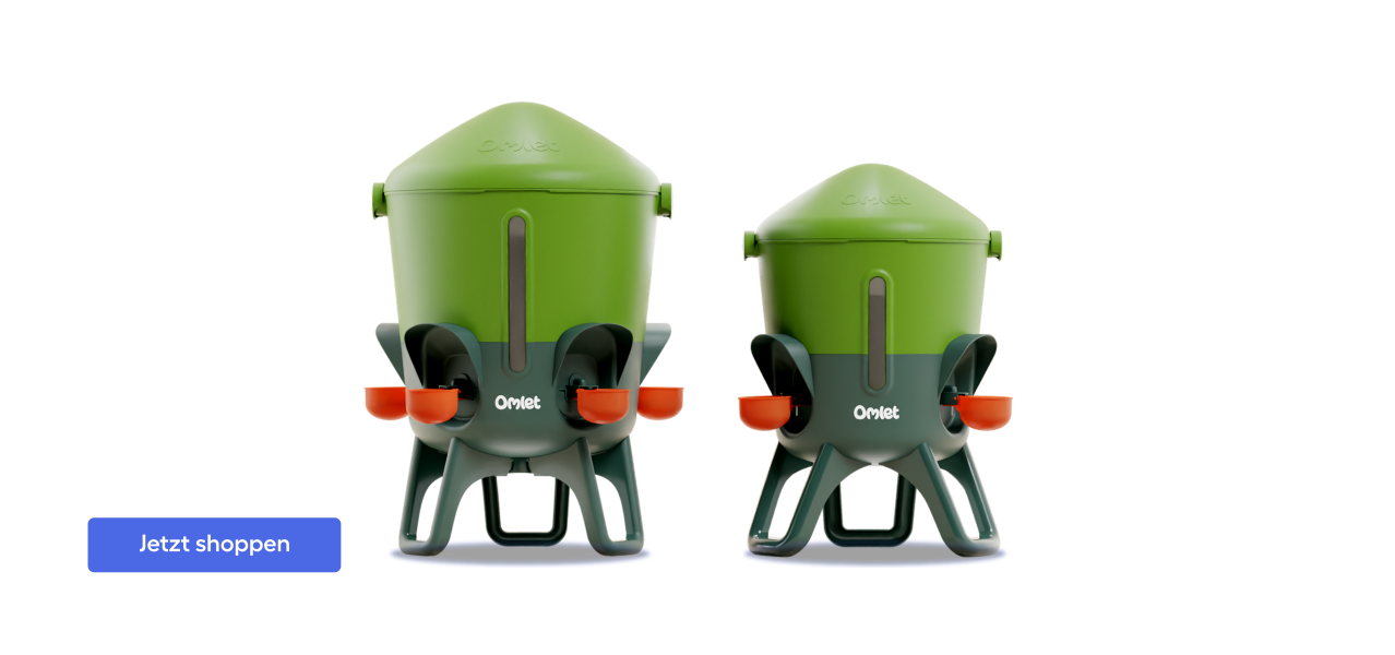 Isolierte hühnertränke größen nebeneinander