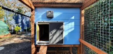 You can choose between two colours to match to your coop