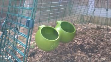 Glug im 3-meter-lauf Eglu Go 