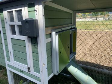 Functional on most types of chicken coops