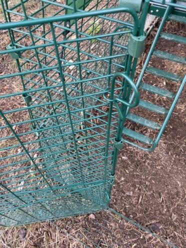Enclosure door closure