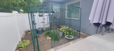 Love...love...love this catio