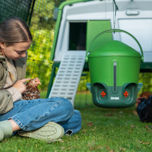 Vattenspridare på hangar med Eglu