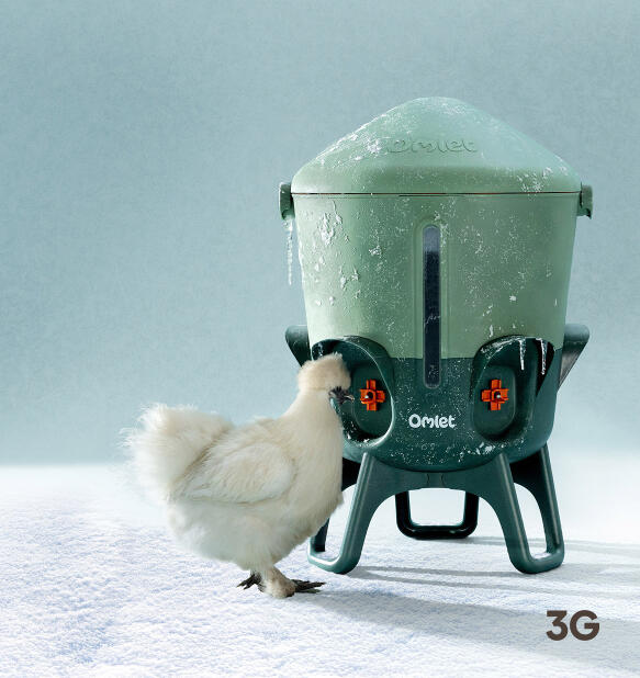 Omlet insulated waterer keeps water fluid in the freeze