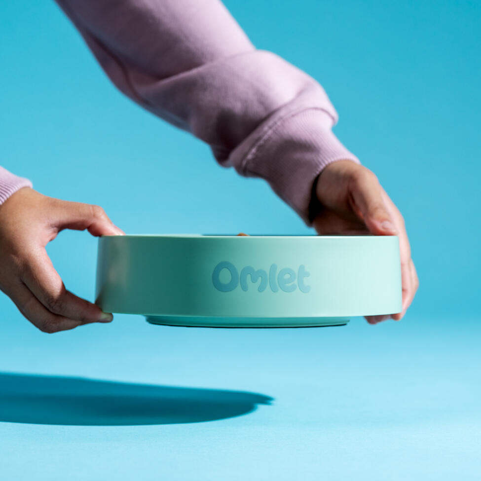 Nahaufnahme des spülmaschinenfesten Omlet hundenapfes